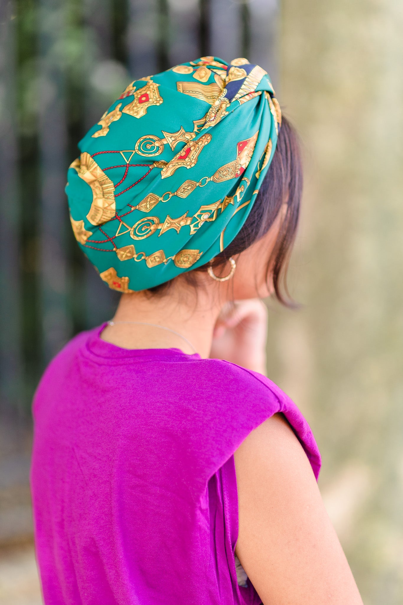 Turban Emeraude-orné.