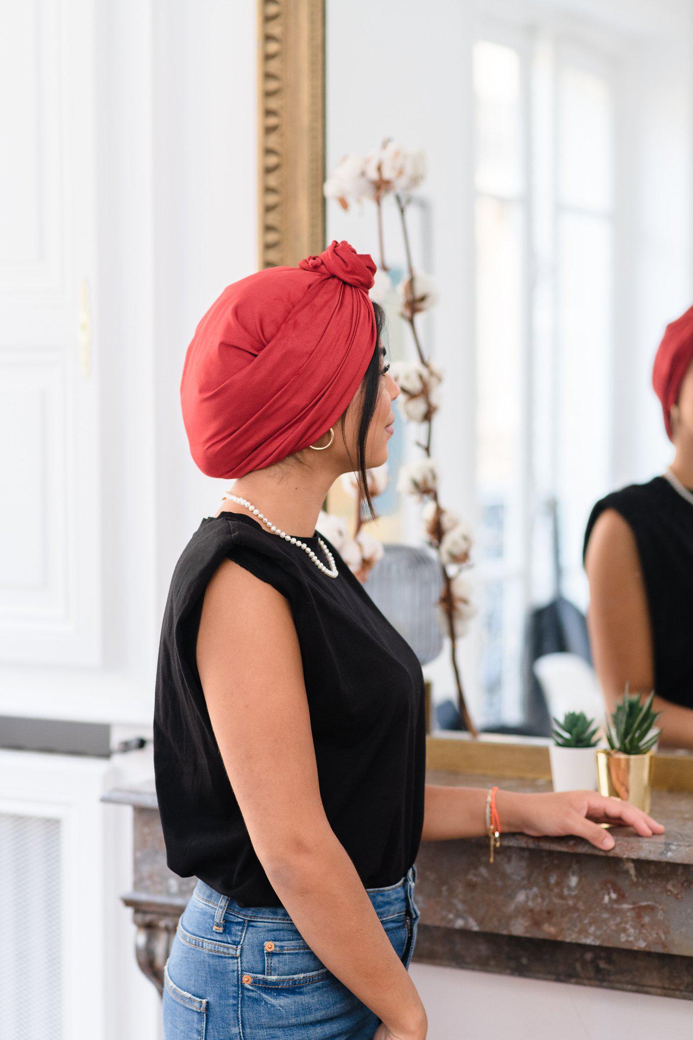 Turban suédine Rouge.